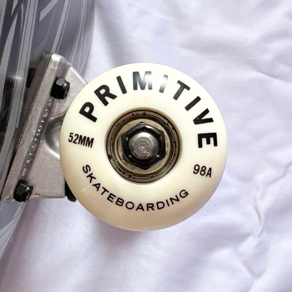 Primitive “Owl” 8.0” Desarmo Skateboard Complete-Halfpiped