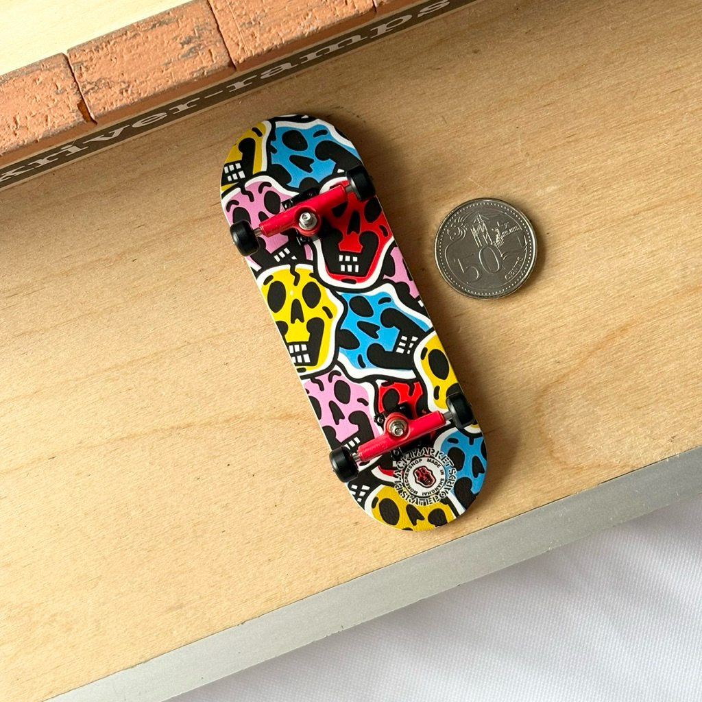 Black Market “Skulls” 32mm Fingerboard Complete