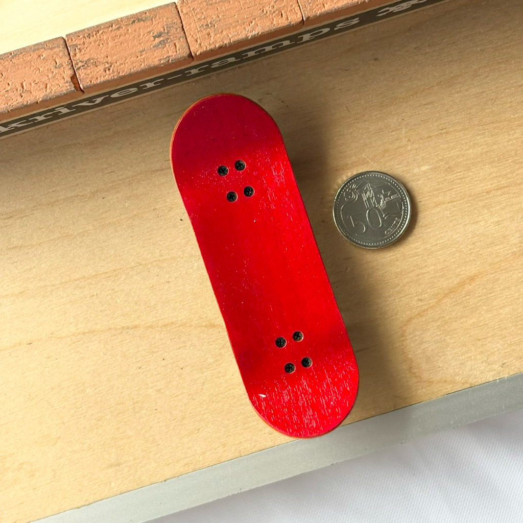 Black Market “Cat Chain” 32mm Fingerboard Complete