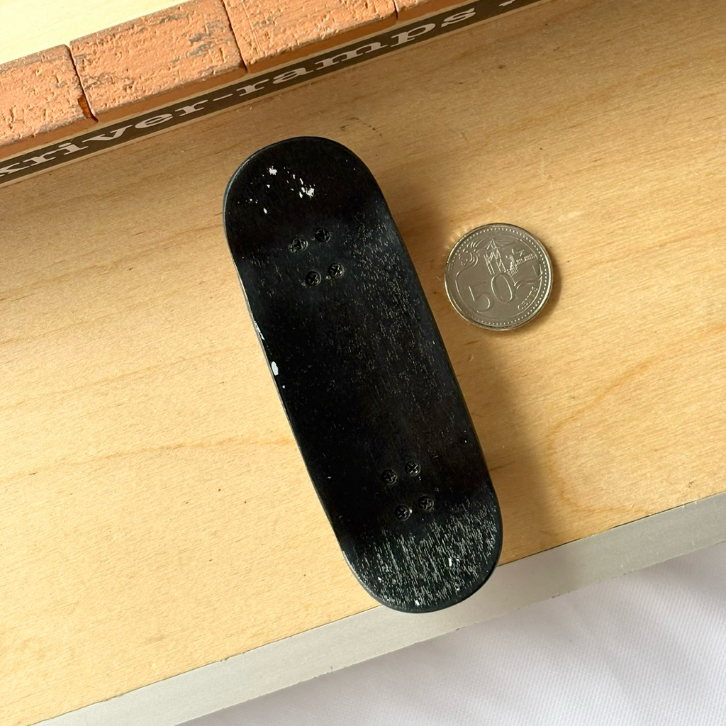 Shox “Red Pack” 35mm Fingerboard Complete