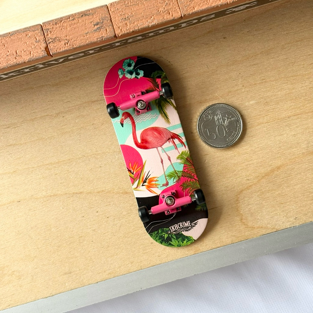 Sk8crime “Flamingo” 32mm Fingerboard Complete