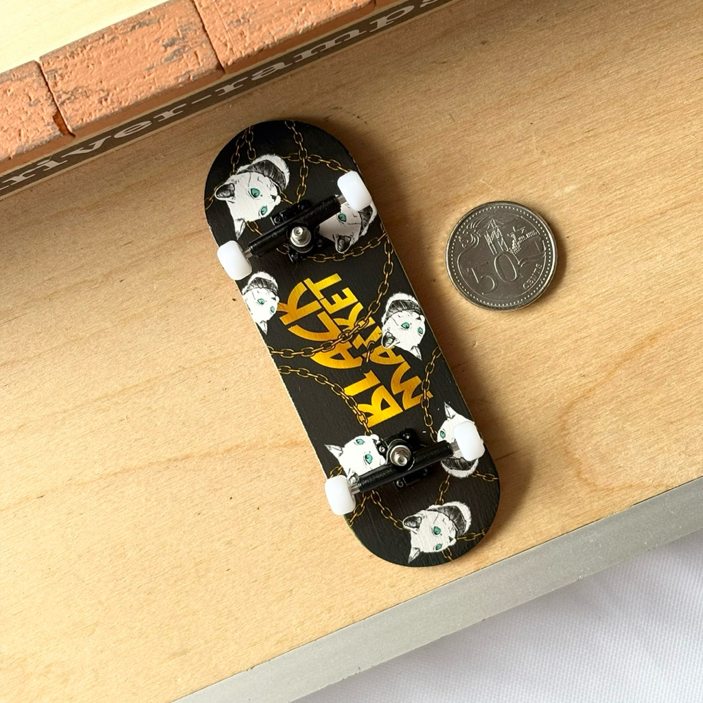 Black Market “Cat Chain” 32mm Fingerboard Complete