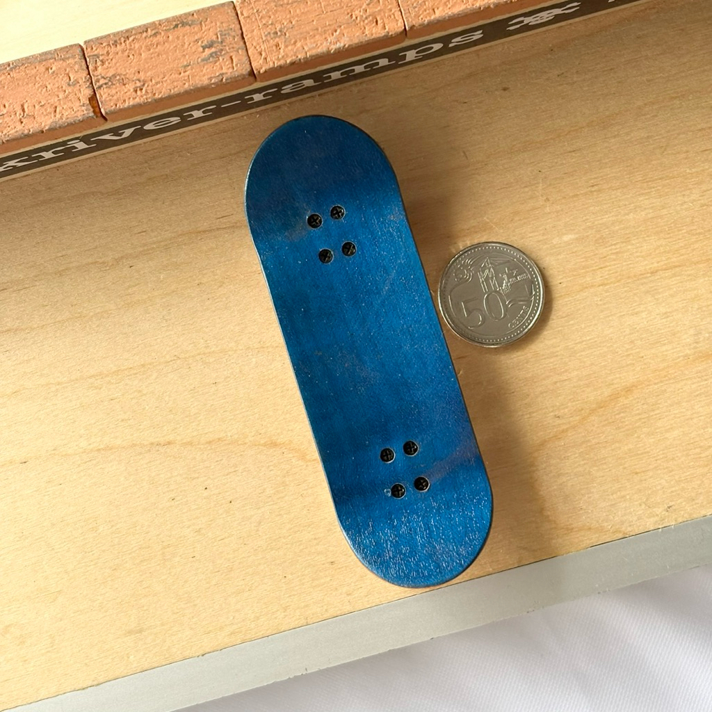 City Snake “Tears” 32mm Fingerboard Complete