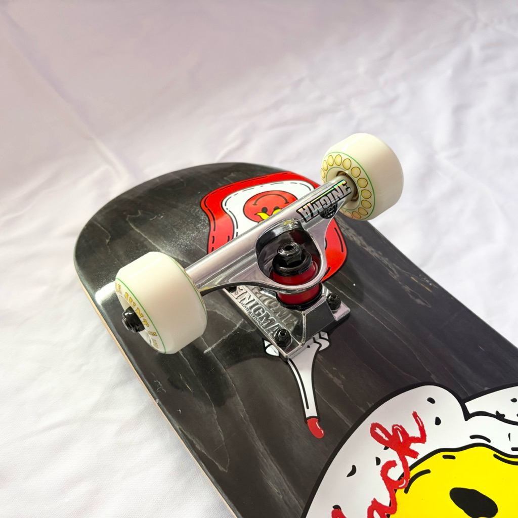 Black Market “Bread” 7.875” Custom Skateboard Complete