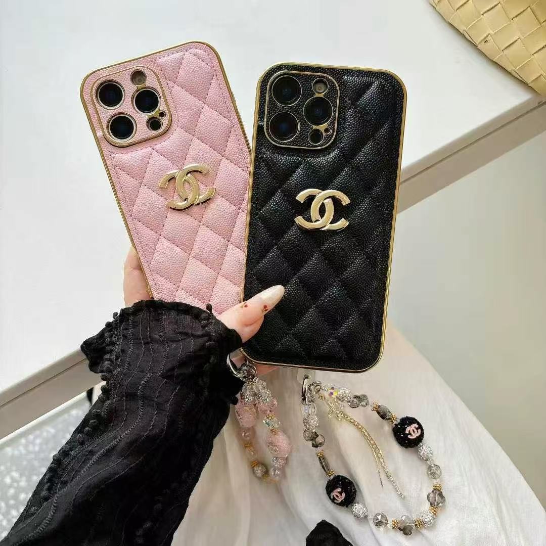 CHANEL簡約皮質手機殼（帶手鏈）-美觀與使用結合！ 專櫃皮質製作，不與地攤貨比較！