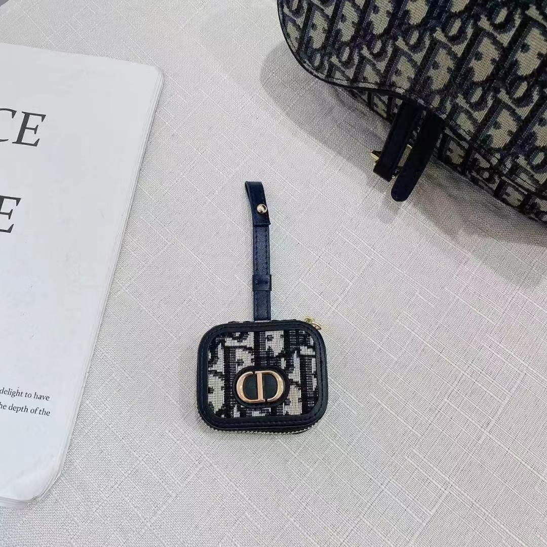 Dior耳機包(帶背帶)-專櫃皮質製作