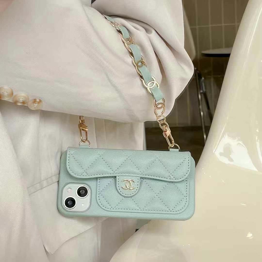 Chanel小香手機卡包(帶專櫃背帶)-美觀與使用結合! 專櫃皮質製作,不與地攤貨比較!