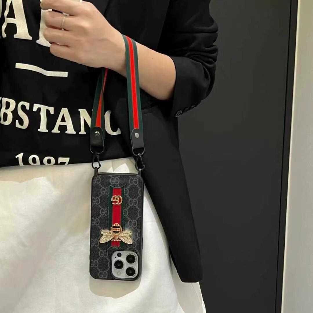GUCCI古馳經典小蜜蜂手機殼(無背帶)-美觀與使用結合! 專櫃皮質製作,不與地攤貨比較!