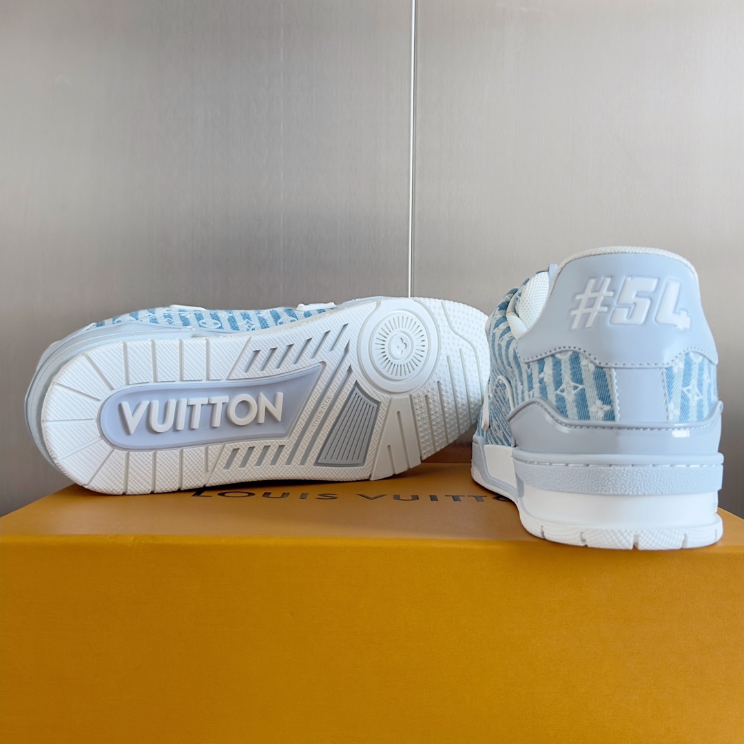 LOUIS VUITTON SKATE シリーズ 23SS の新作トレーナースニーカー（スケートシューズ） カップル用