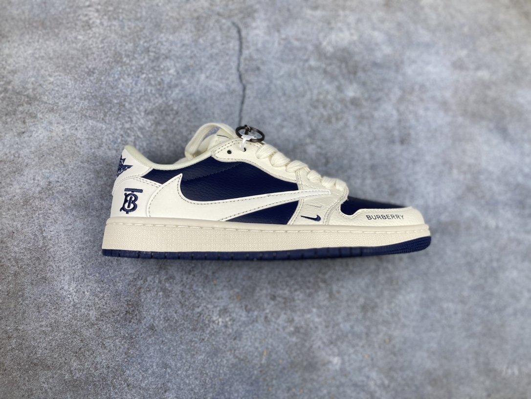 ナイキ「Nike」NIKEク ロー カジュアルスニーカー