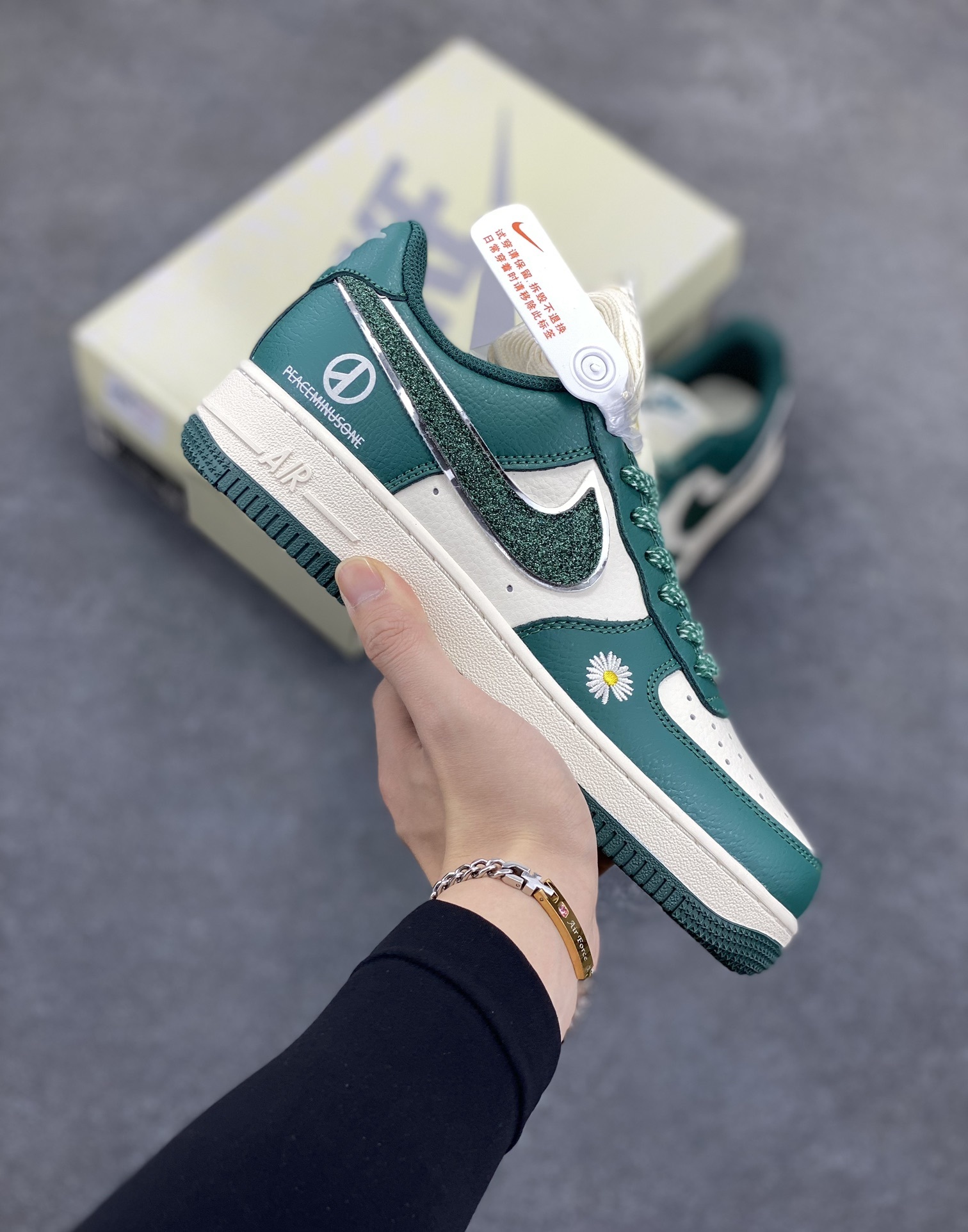 ナイキ「Nike」アライアンス製品 ク ロー カジュアルスニーカー