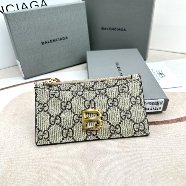 バレンシアガ Balenciaga & Gucci コラボレーション クラシックウォレット 財布
