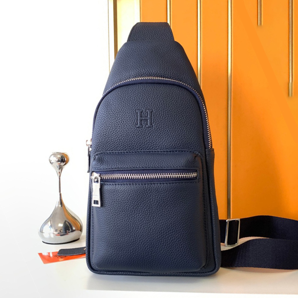 エルメス H エンボス レザー ファニーパック