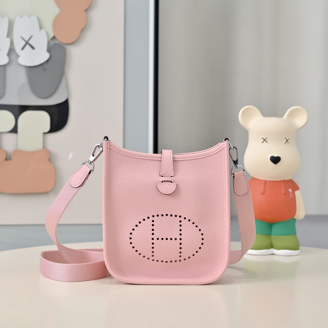エルメス「Hermès」エヴェリン ミニ 17CM バッグ「EVELYNE MINI BAG」