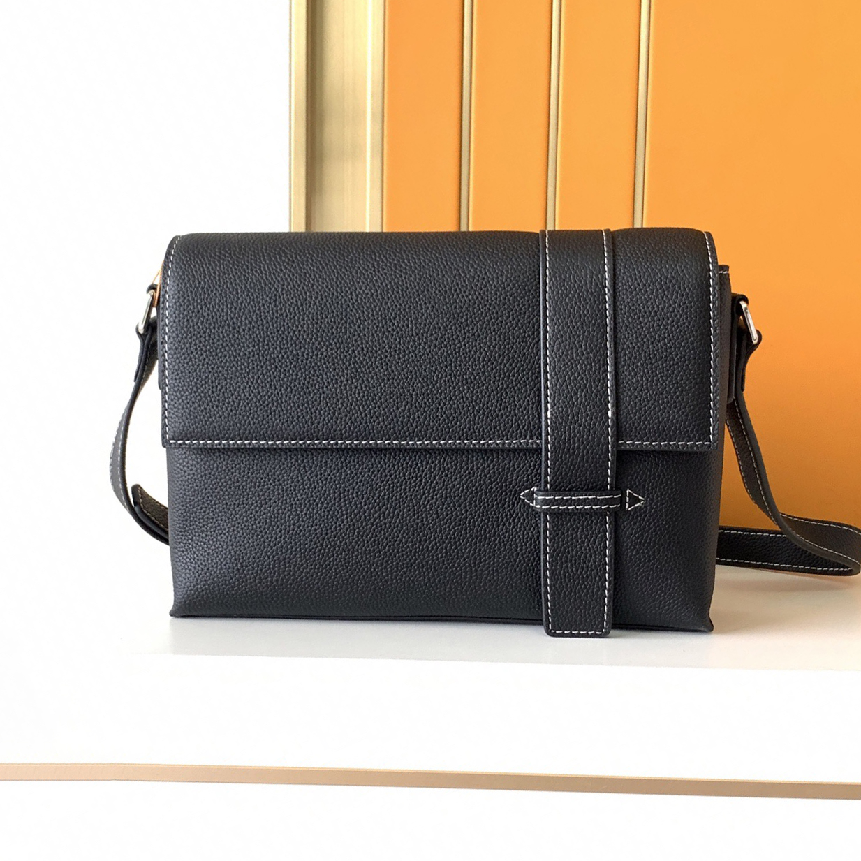 エルメス スティーブ ライト ジュニア メッセンジャーバッグ