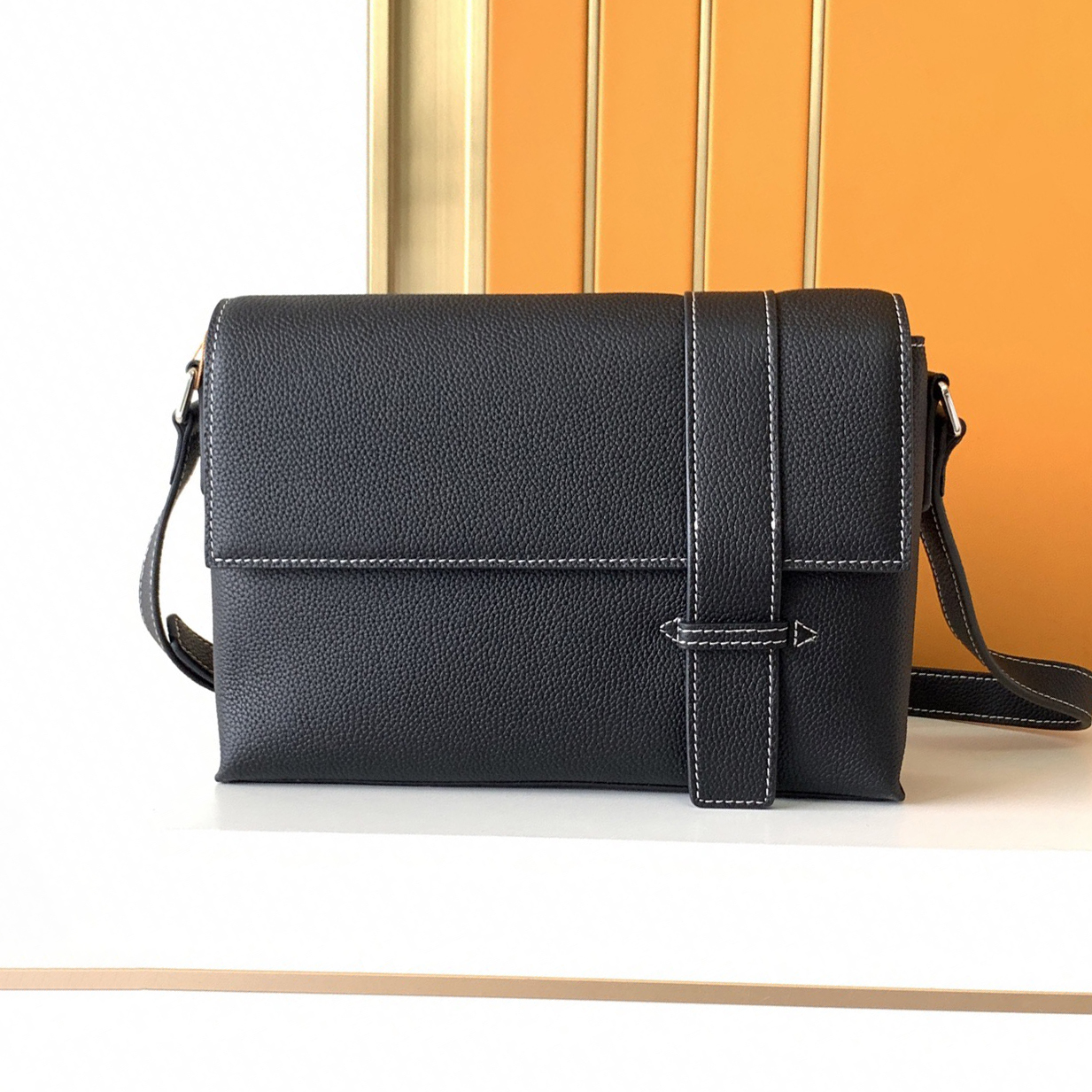 エルメス スティーブ ライト ジュニア メッセンジャーバッグ