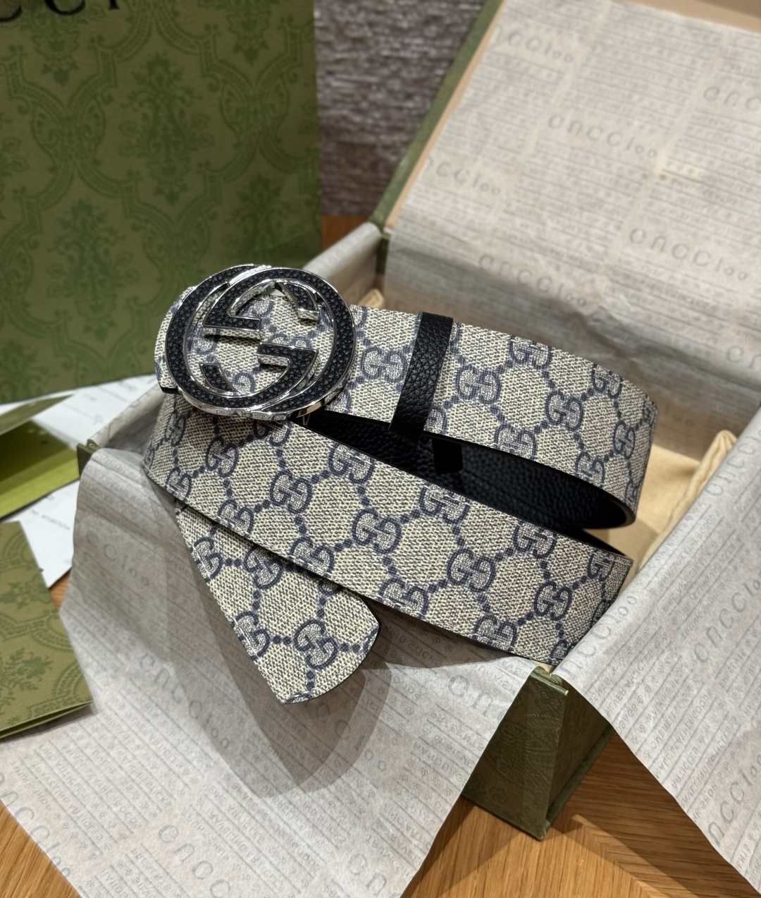 【在庫新登場】Gucci イタリアンテイストベルト「全長約 100cm」