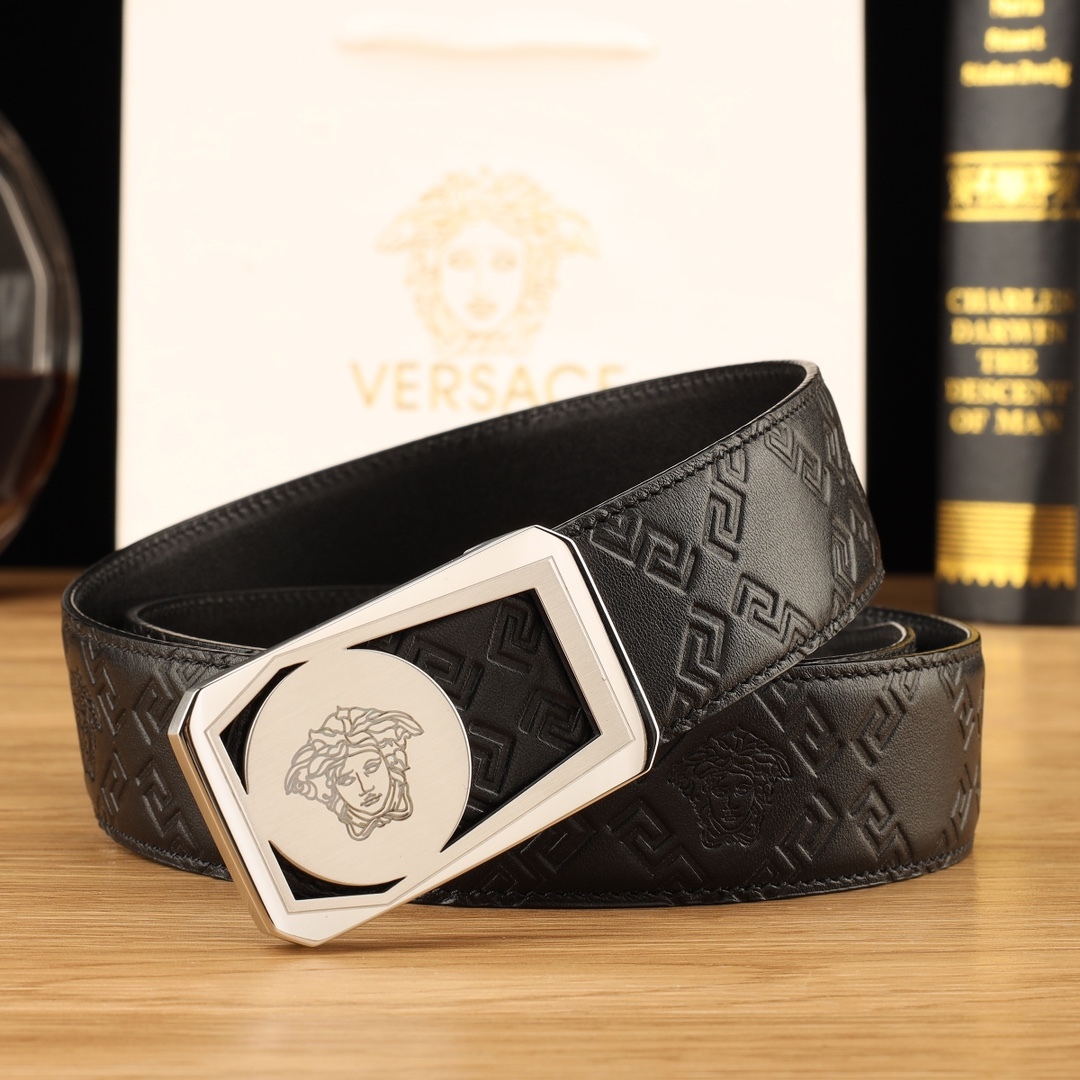 【先行新作】Versace トレンドラグジュアリーベルト 2 点セット「全長約 100cm」