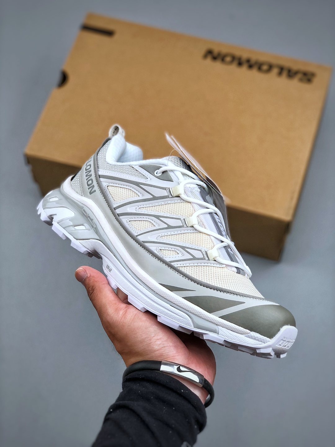 サロモン「SALOMON」XT-6 Expanse トレイルランニングシューズ