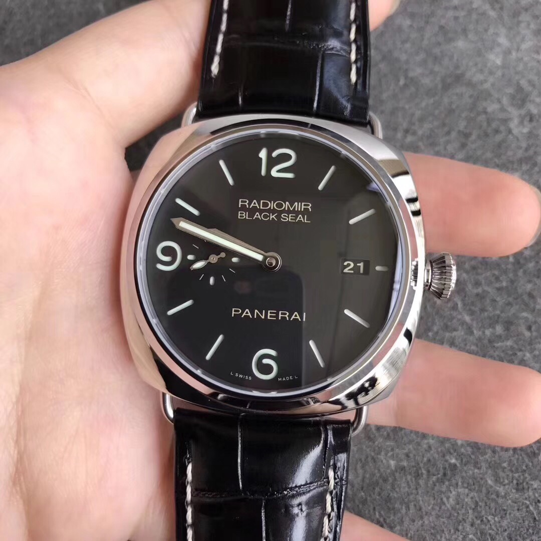 パネライ「Panerai」ラジオミール ブラックシール 45MM腕時計