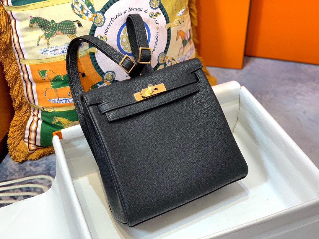 【入手困難品】エルメス Kelly Ado II リュック