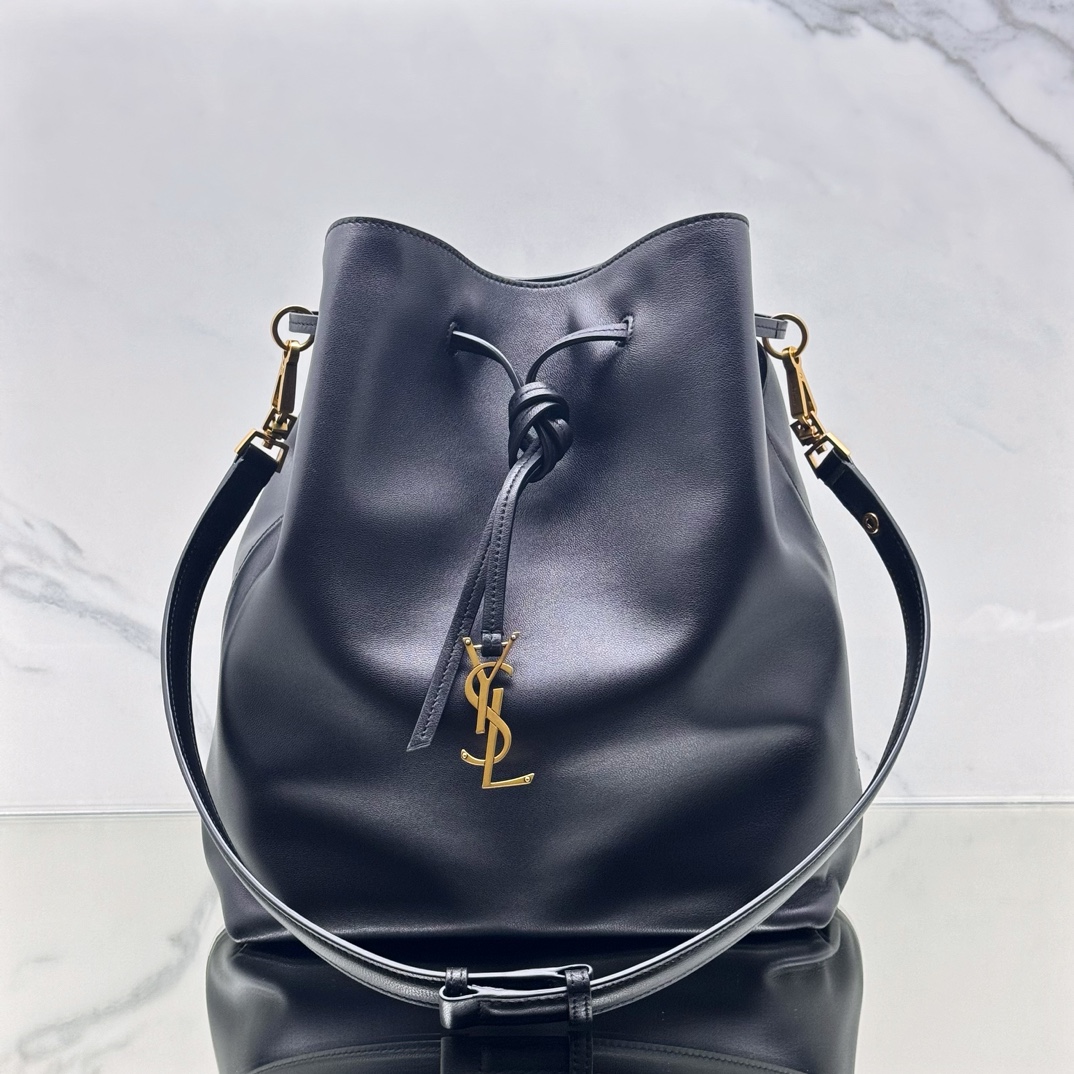 サンローラン「Saint Laurent」Paris Vill ドローストリング ショルダーバッグ