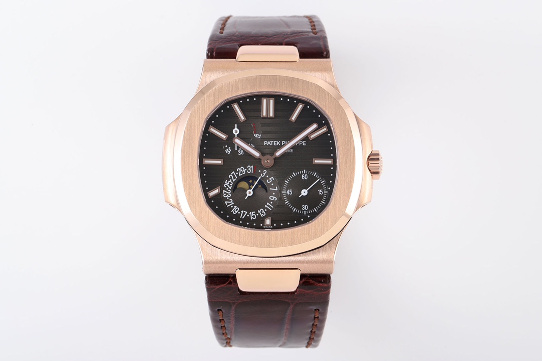 パテック フィリップ「Patek Philippe」ノーチラス 40MM