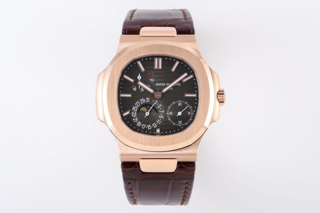 パテック フィリップ「Patek Philippe」ノーチラス 40MM