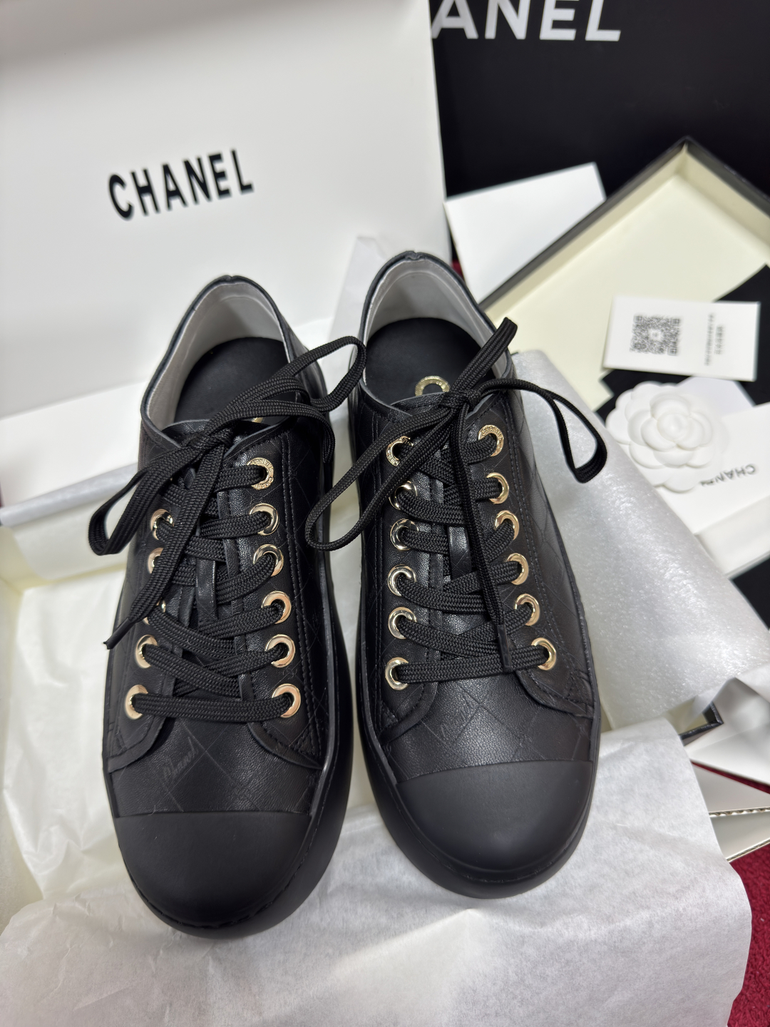 シャネル［Chanel］25P ラムレザー ロウカット プレミアムスニーカー