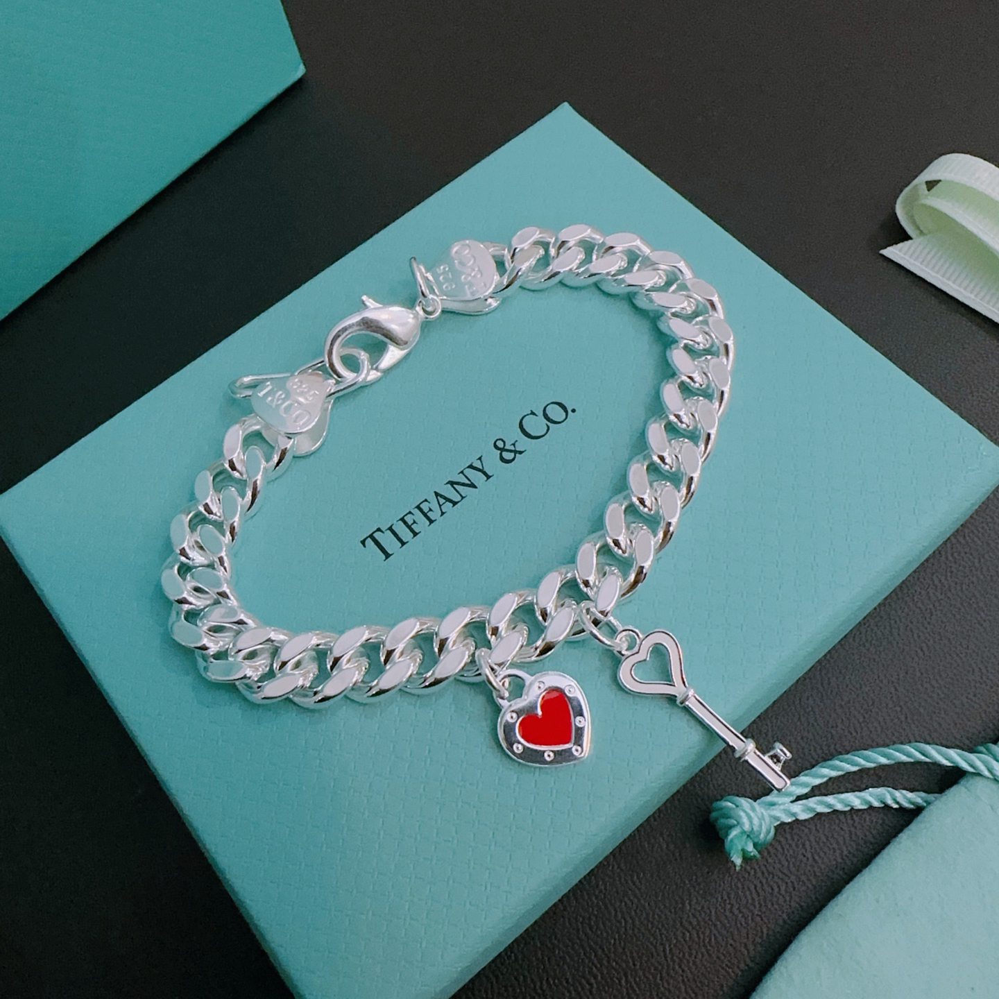 ティファニー「Tiffany & Co.」ポリッシュドシルバーリンク ブレスレット
