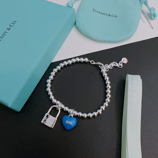 ティファニー「Tiffany & Co.」ポリッシュドシルバーリンク ブレスレット