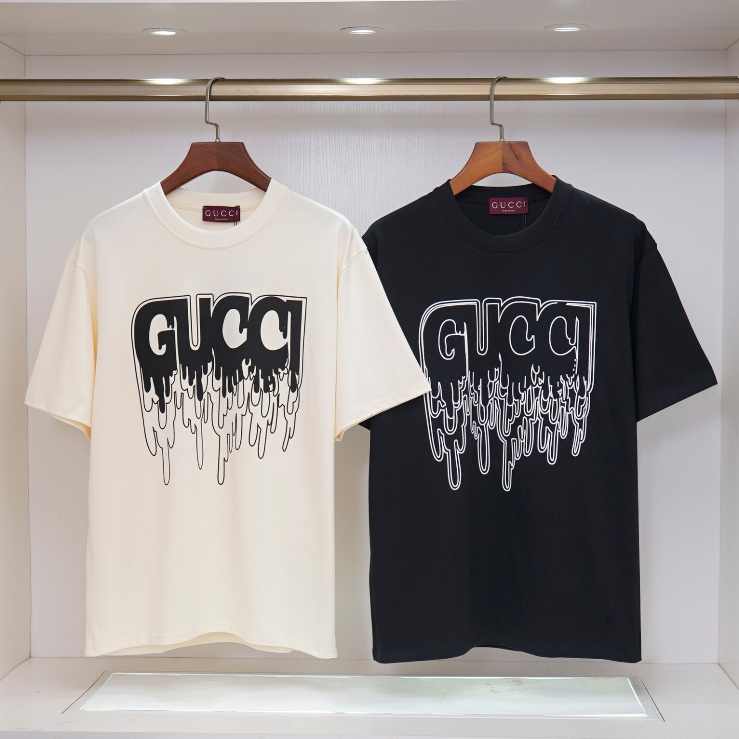 グッチ「Gucci」2025SS サマーコレクション ロゴプリント クルーネックTシャツ