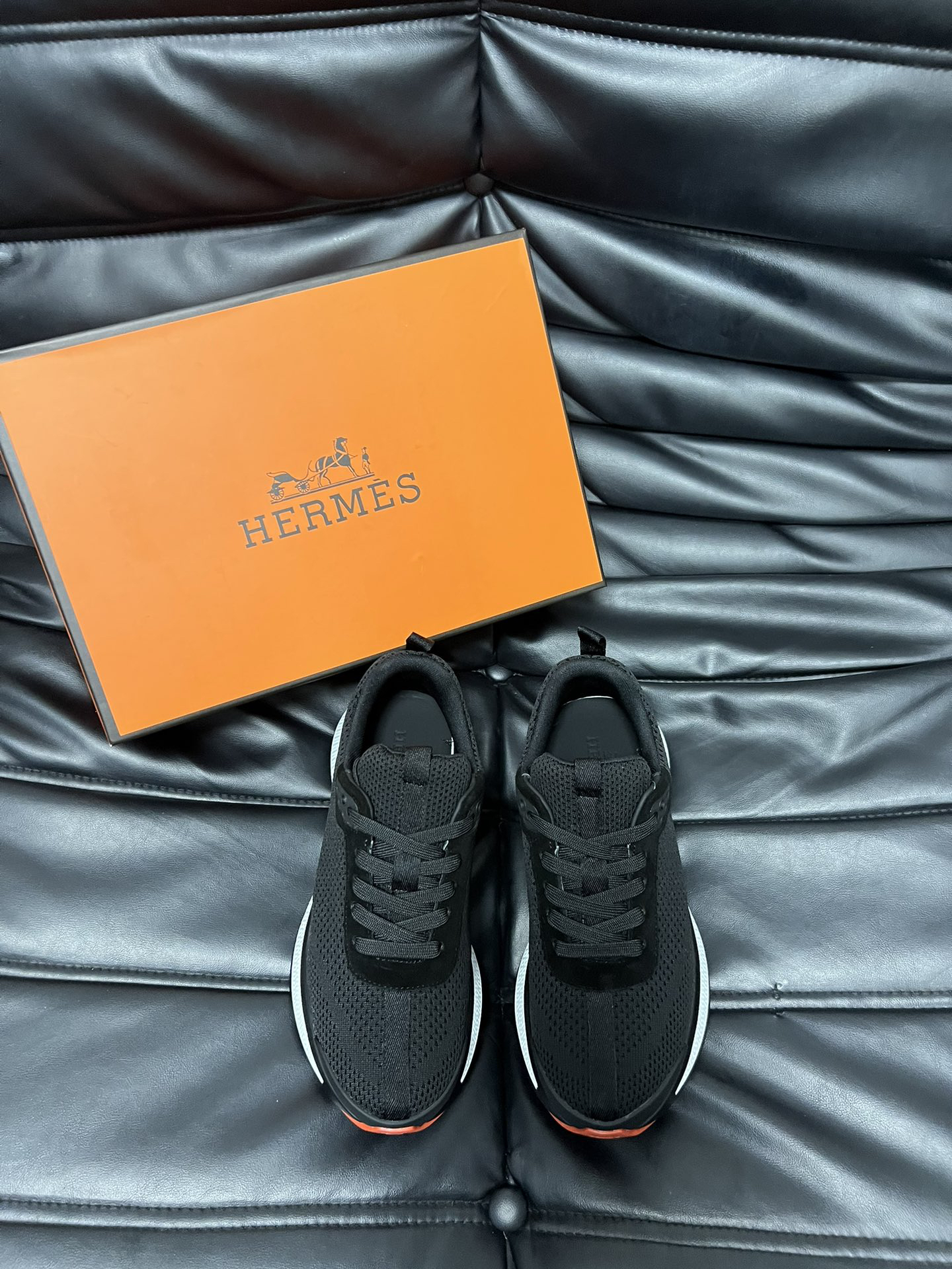 エルメス［Hermès］メンズ テックニット モダンスニーカー