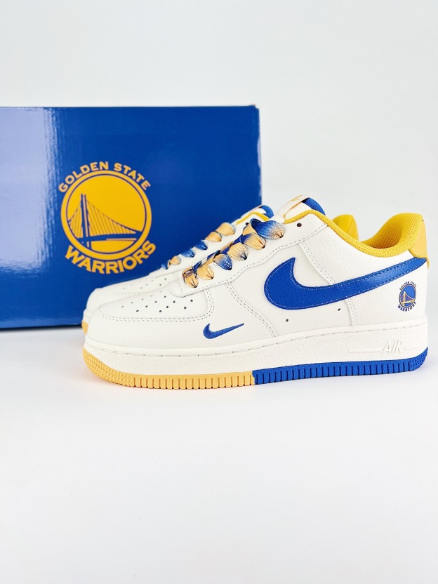 ナイキ「Nike」カジュアルシューズ