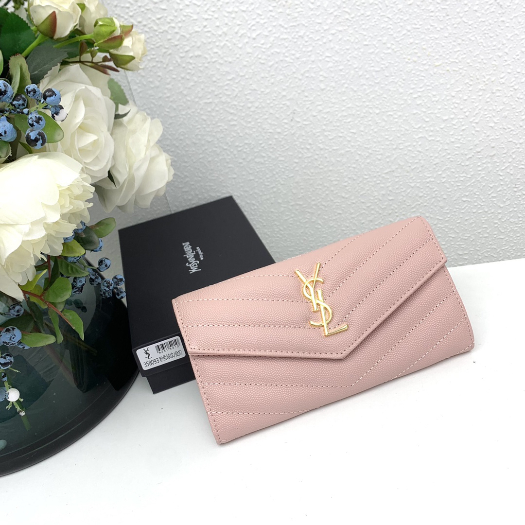 サンローラン「Saint Laurent」カサンドラ マトラッセ ラージ フラップウォレット（グレイン・ド・プードル エンボスレザー）