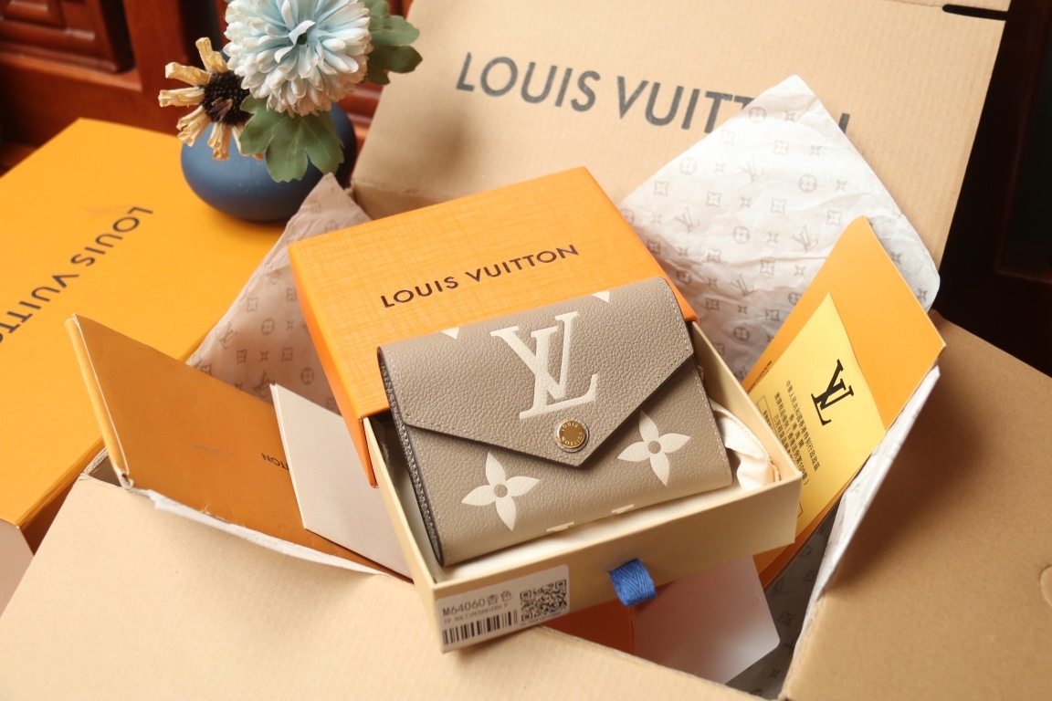 ルイ・ヴィトン(Louis Vuitton) ポルトフォイユ･ヴィクトリーヌ