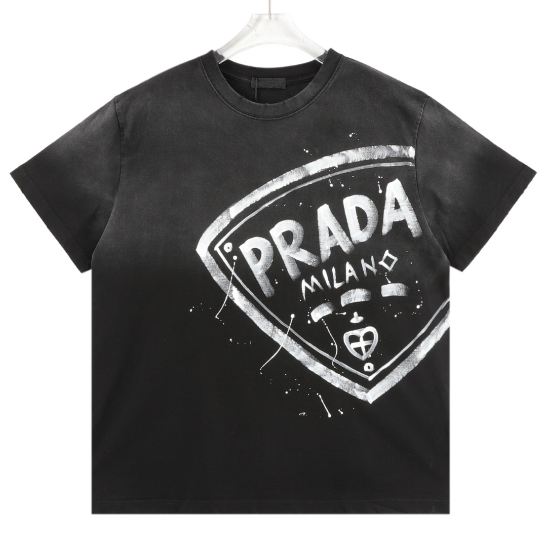 プラダ「Prada」 グラデーション ハンドペイント レター クルーネックTシャツ