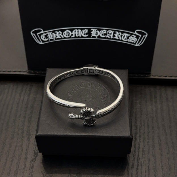クロムハーツ「Chrome Hearts」ブレスレット - ヴィンテージ＆ロックテイスト ペア用
