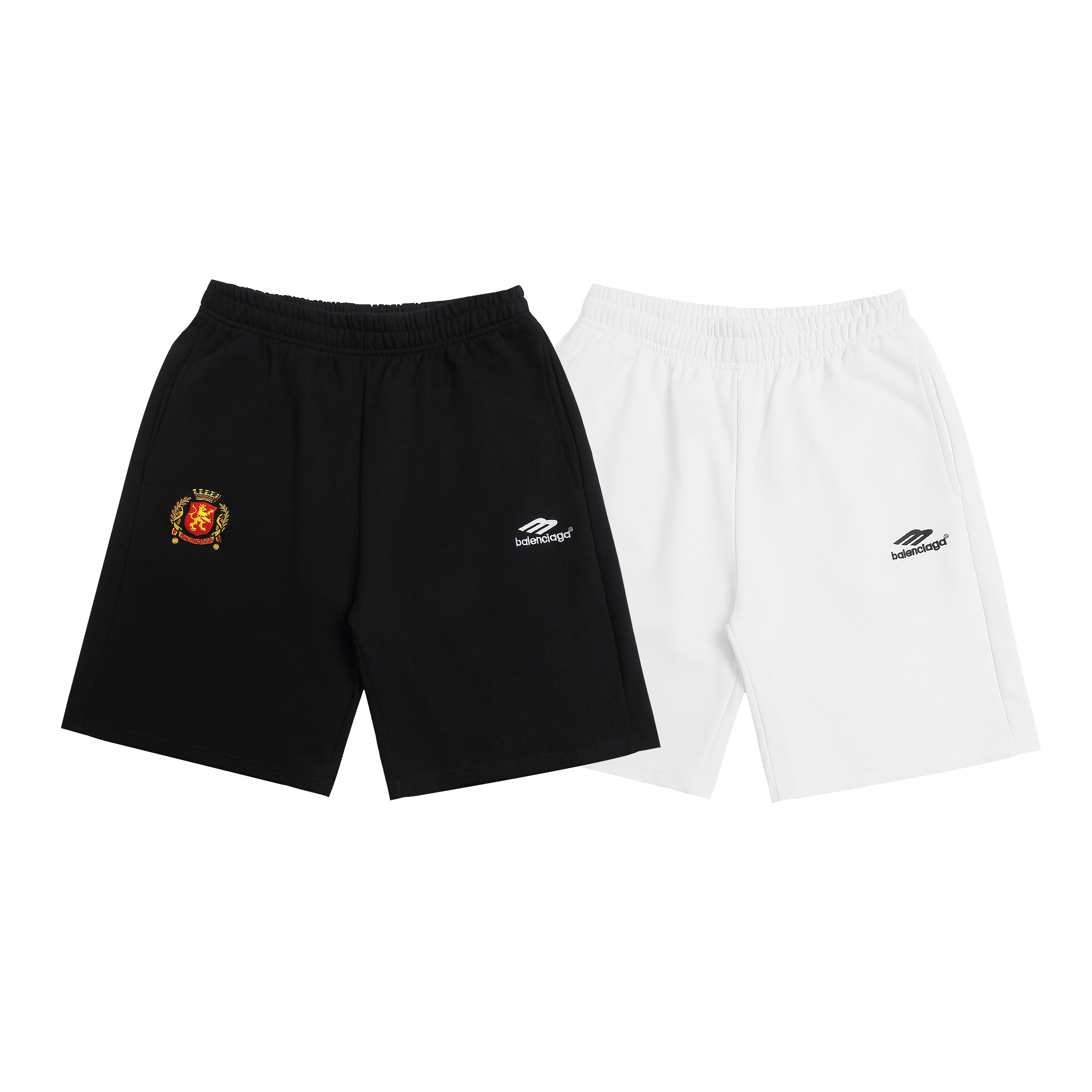 バレンシアガ「Balenciaga」× FOOTBALL CLUB サマーコレクション トレーニングショートパンツ