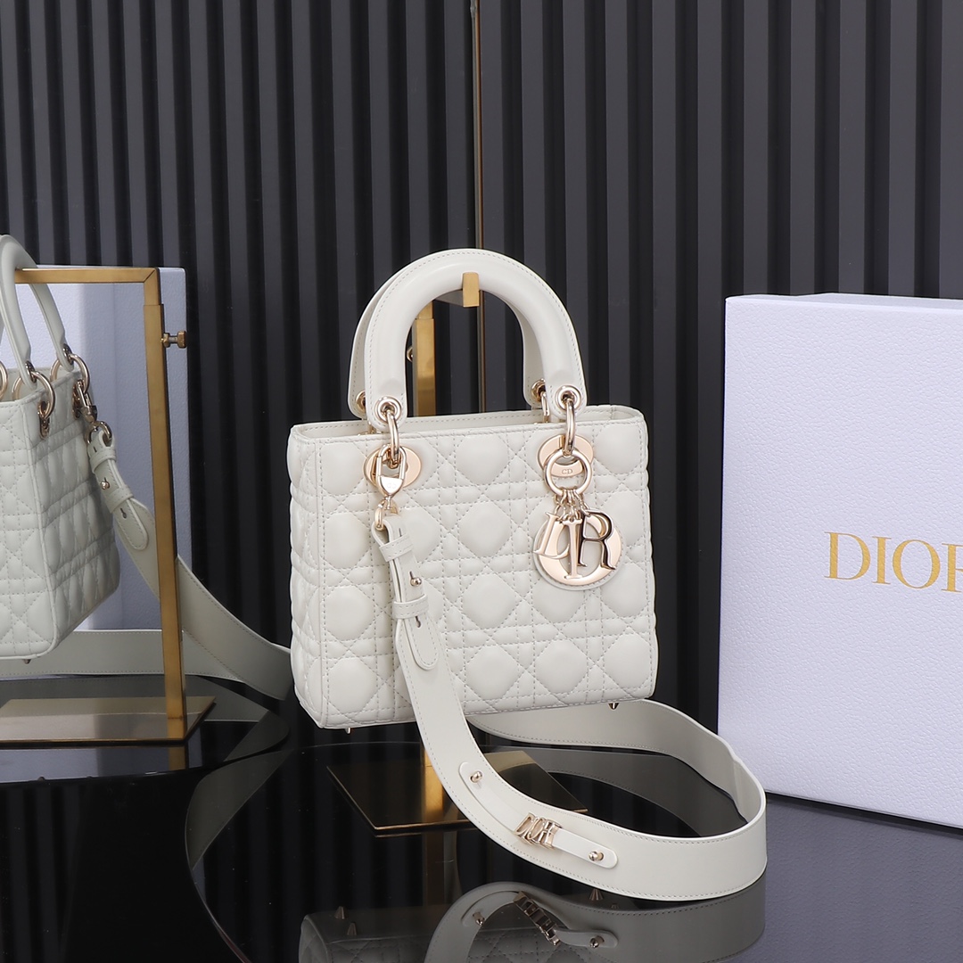 ①新品・未使用　Dior　大皿2枚 MADE IN JAPAN by NIKKO ディオール(Dior) 日本未入荷*新作LADY CD MY ABCCD インディゴ