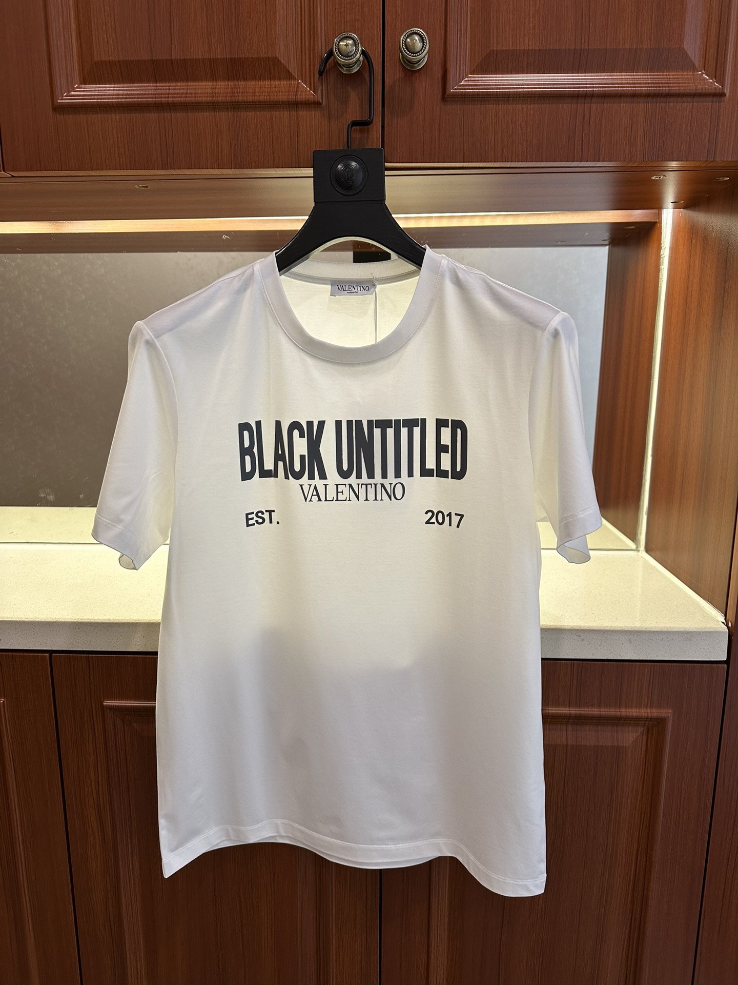 ヴァレンティノ「Valentino」クルーネック半袖Tシャツ