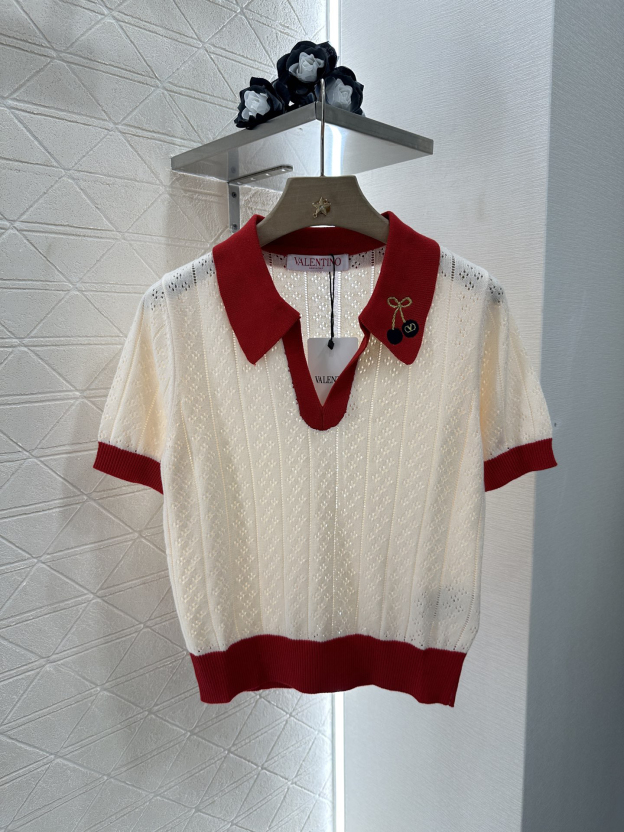 ヴァレンティノ「Valentino」チェリーニット開襟半袖