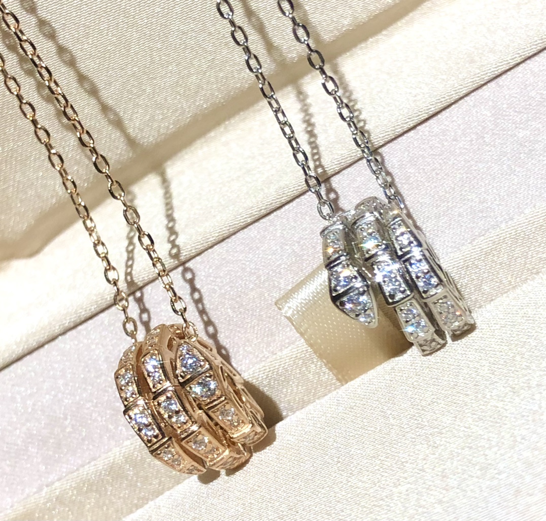 ブルガリ「Bvlgari」Serpenti Viper ダイヤモンドペンダントネックレス25mm