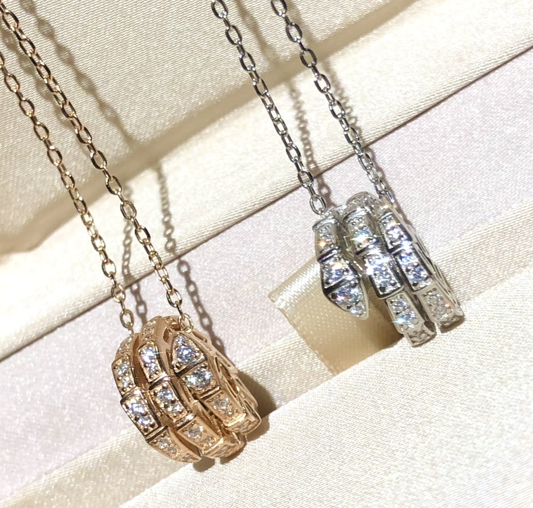 ブルガリ「Bvlgari」Serpenti Viper ダイヤモンドペンダントネックレス25mm