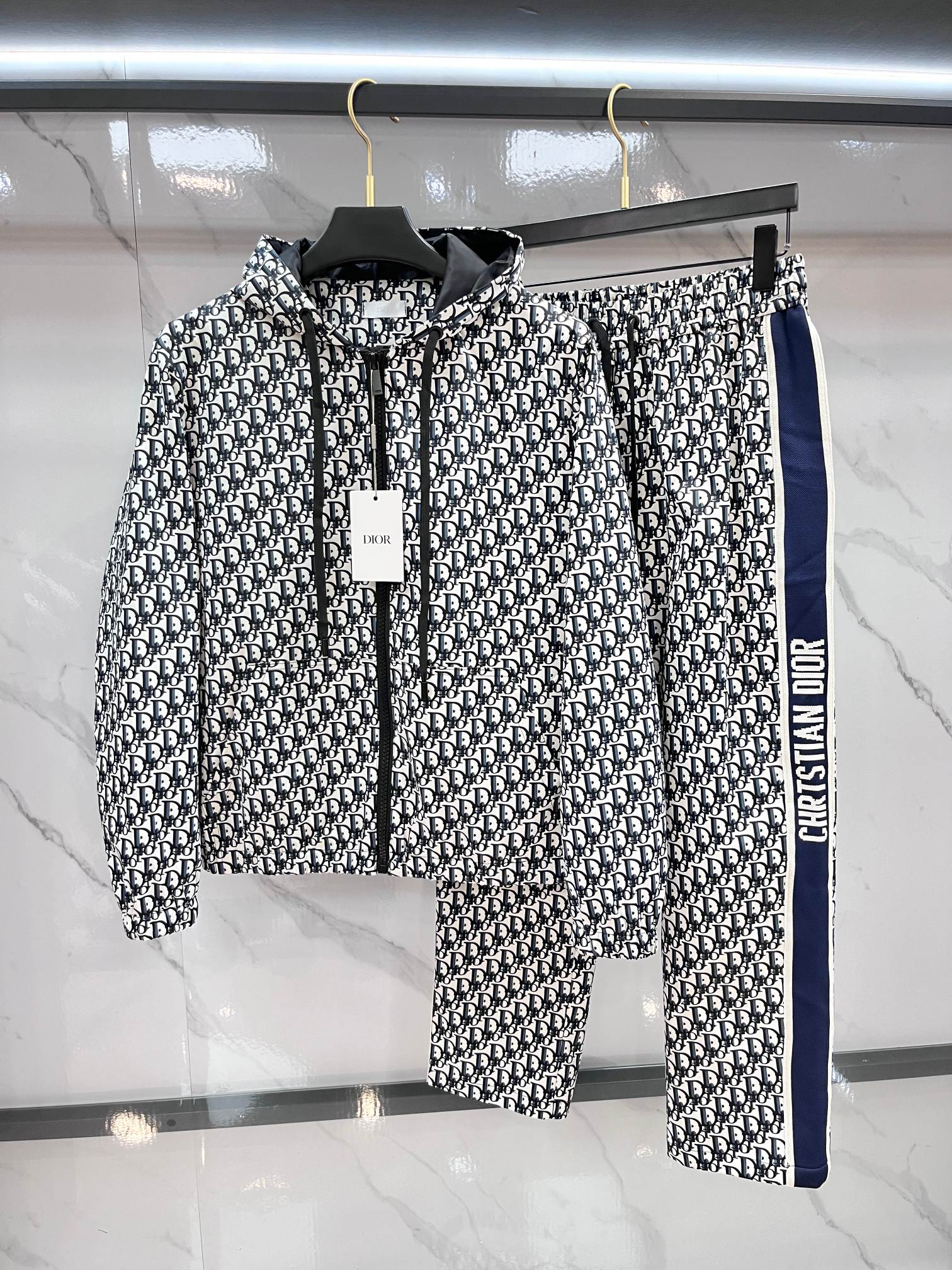 ディオール「Dior」秋冬 メンズ  カジュアルスポーツセット