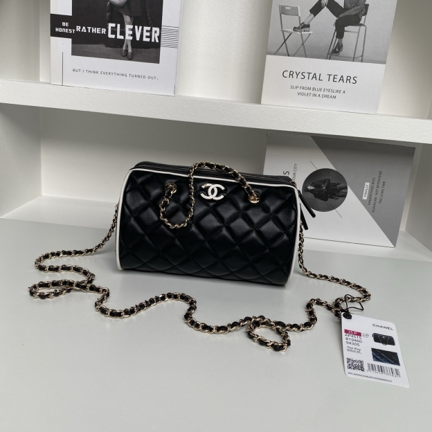シャネル「Chanel」 ボウリング バッグ スモール