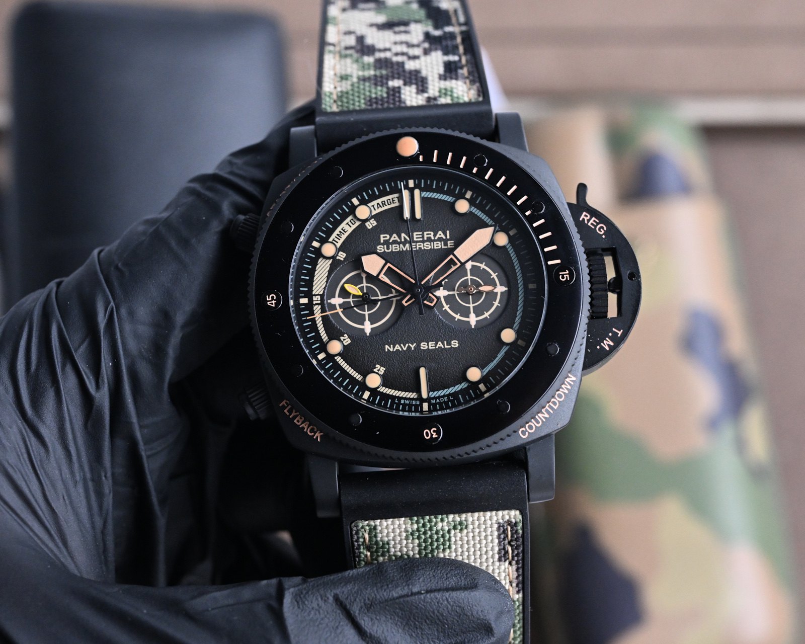 パネライ「Panerai」BMG-TECH™ 47 mmプロフェッショナル潜水式オープンワークウォッチ