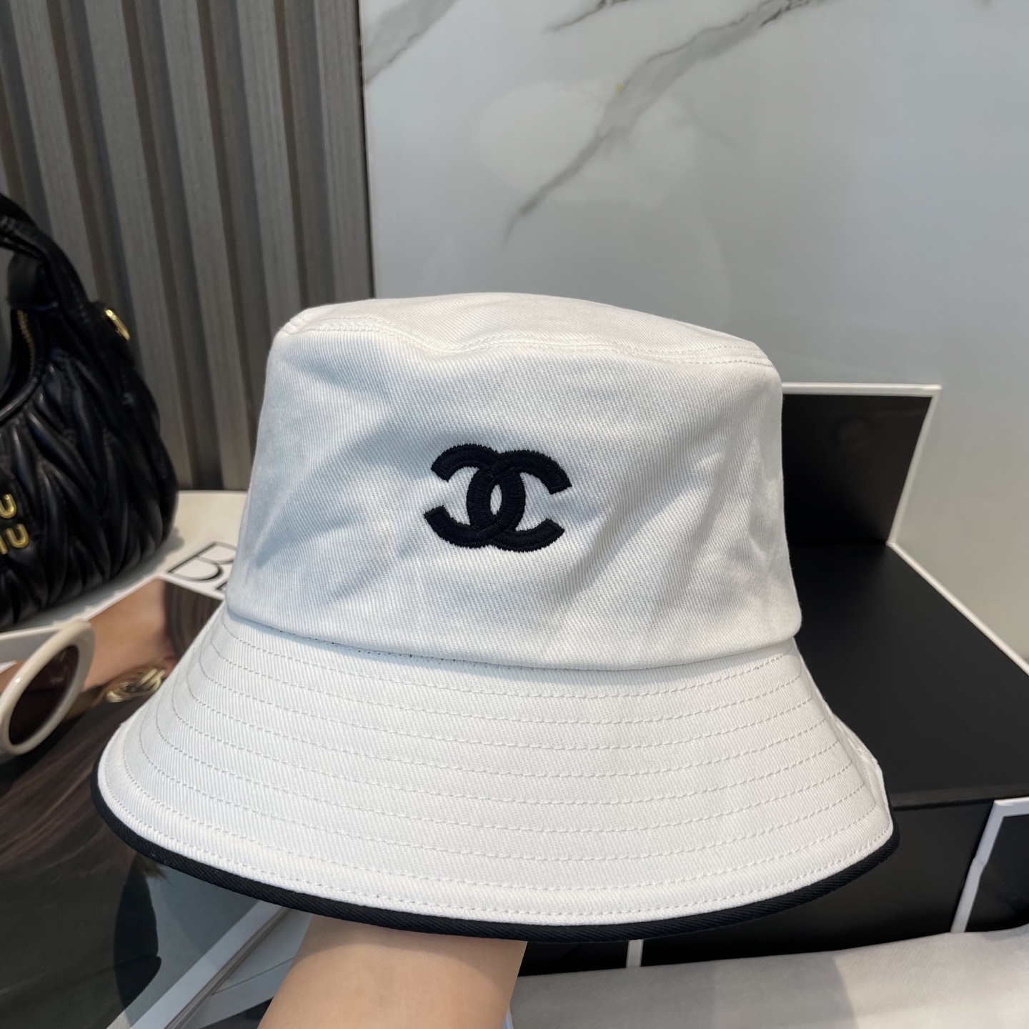 シャネル「Chanel」エンブロイダリー バケットハット ハット