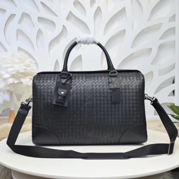 ボッテガ・ヴェネタ「Bottega Veneta」Intrecciato トラベルトートバッグ