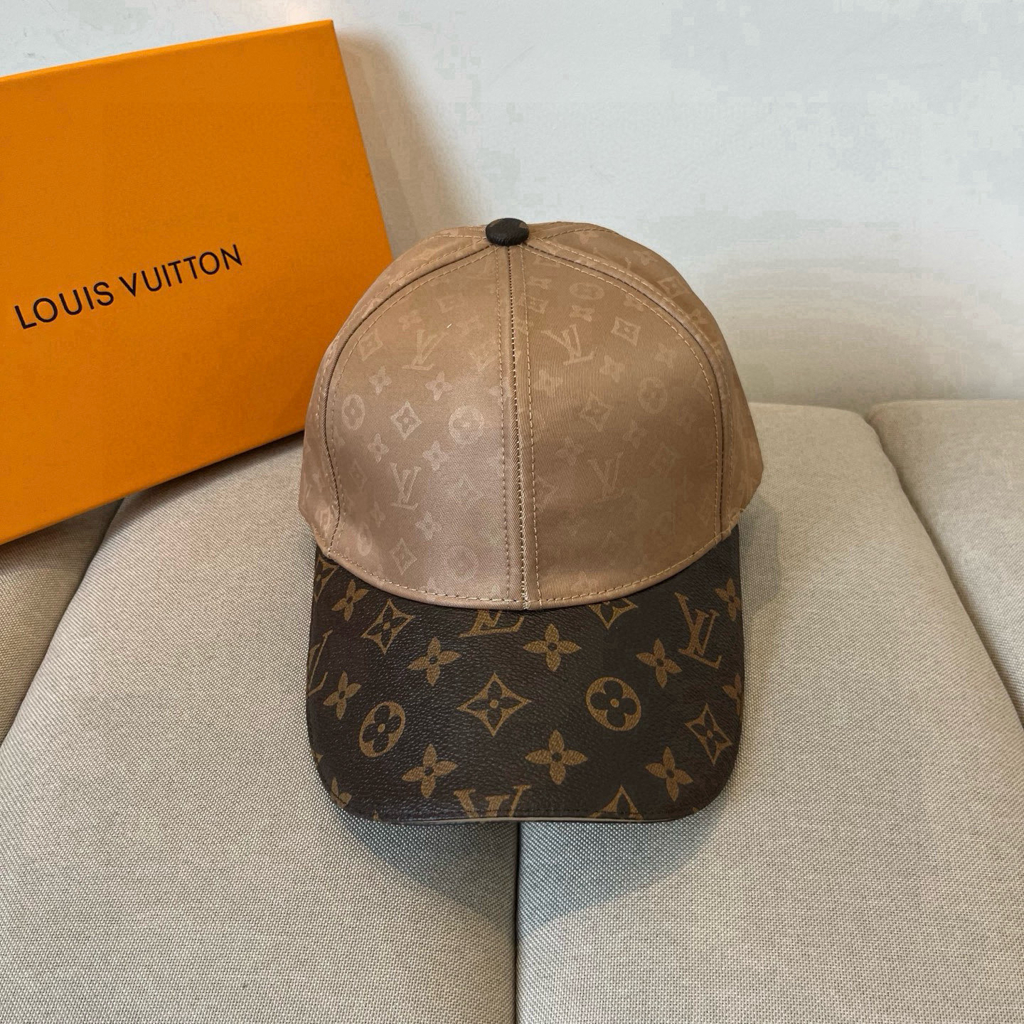ルイ・ヴィトン「Louis Vuitton」Signature ベースボールキャップ‌